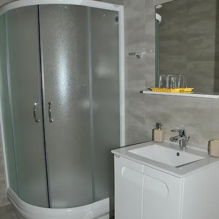 Cacak Sobe Prag Guest house Mojsinje